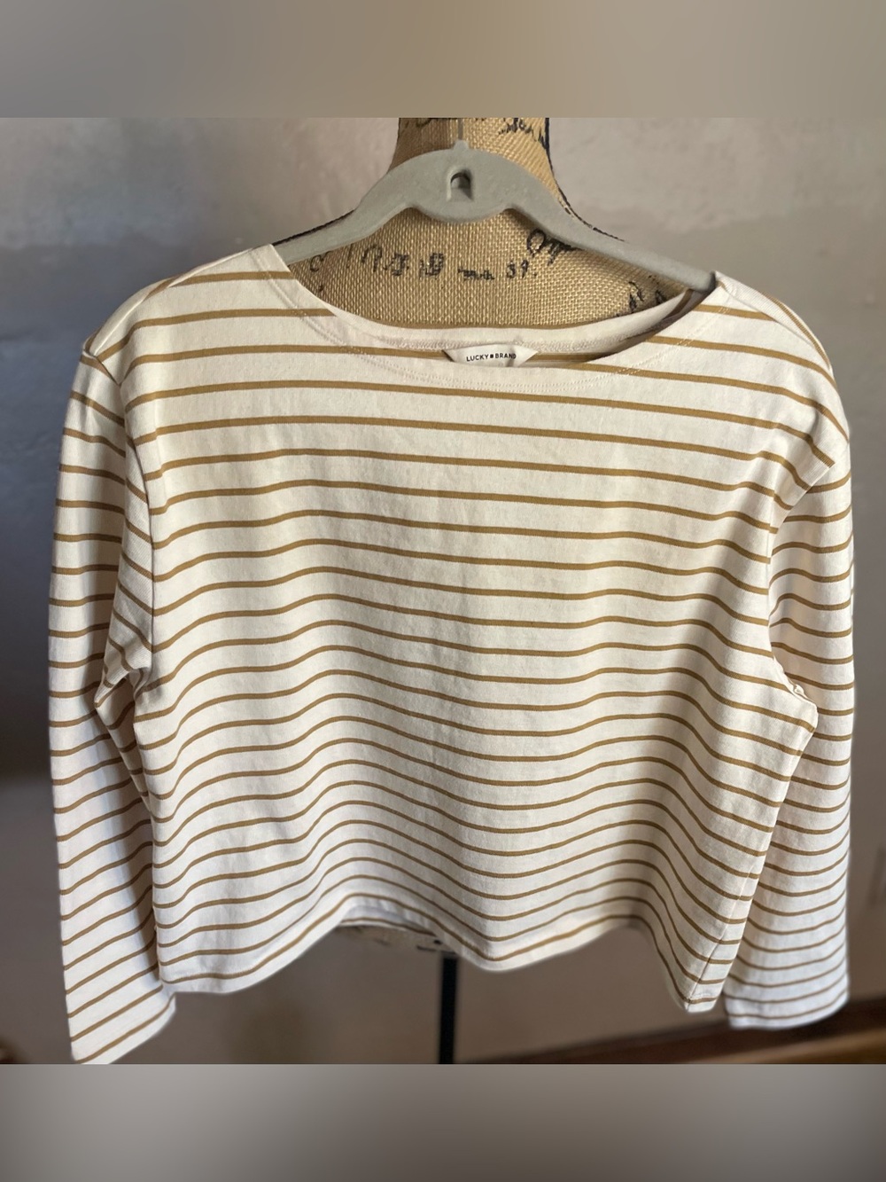 Lucky Brand Cream and Tan Striped Quarter Sleeve Tee Lightweight cropped